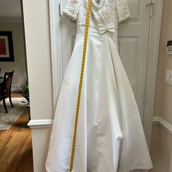 slim fit dress slacks Off-the-shoulder Gold Sparkly Gown Princess Wedding Dress Evening Gown